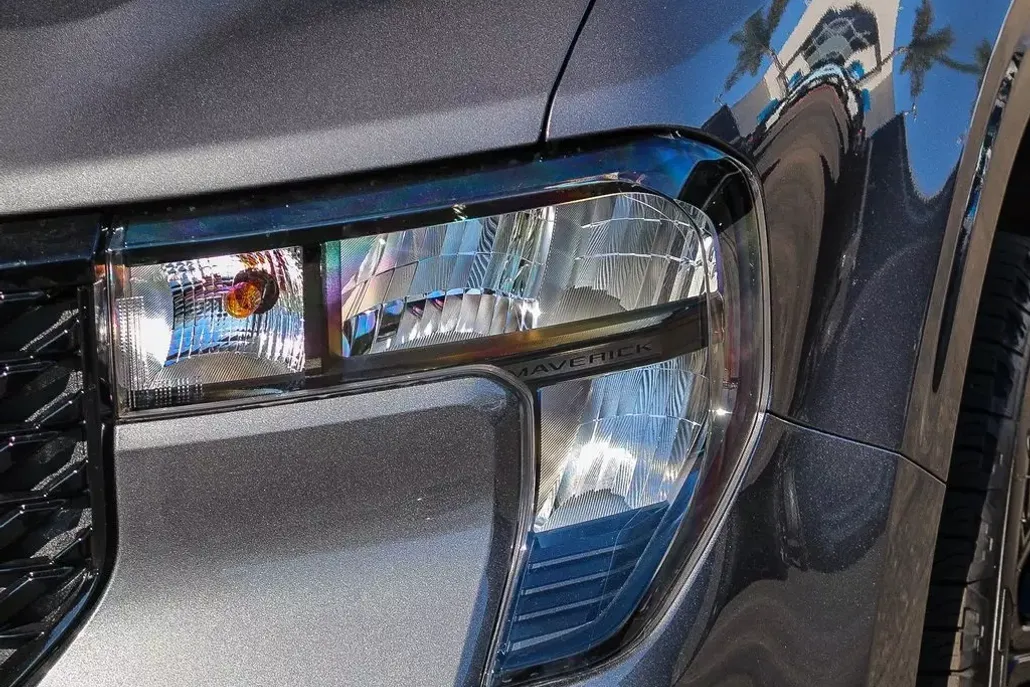 2025 Ford Maverick XLT photo 1