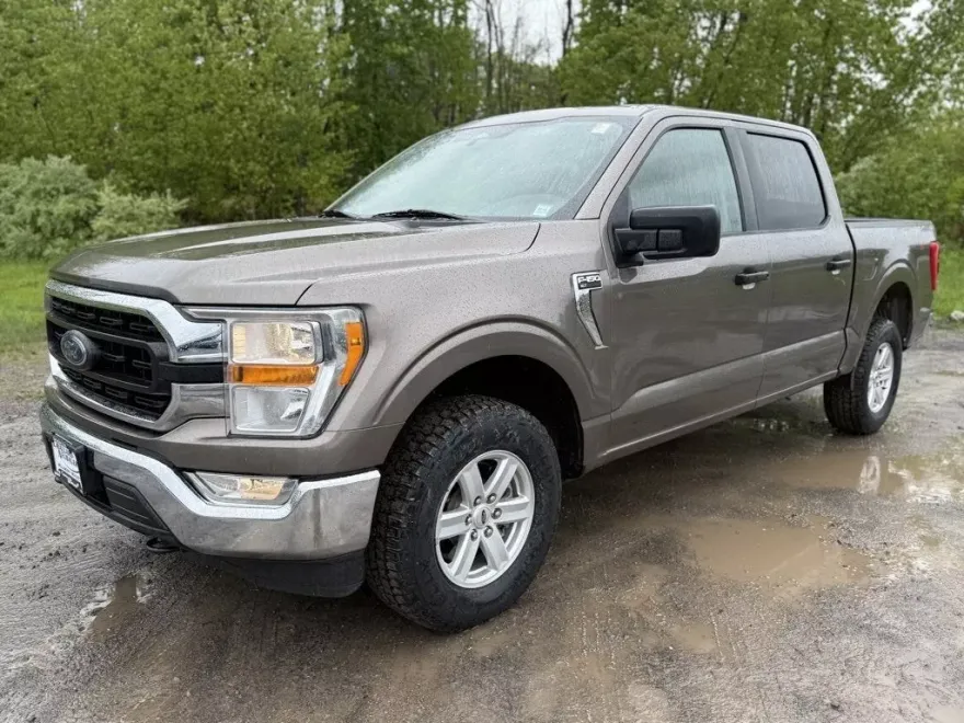 2022 Ford F-150 XLT photo 1