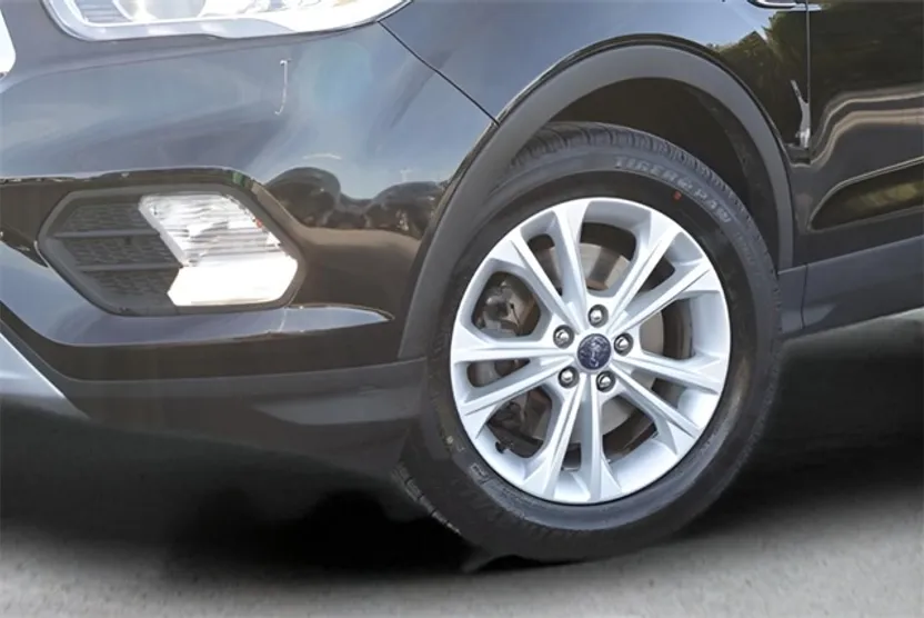 2017 Ford Escape SE photo 1