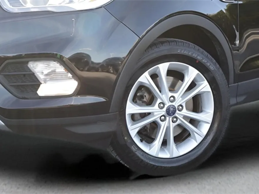 2017 Ford Escape SE photo 1