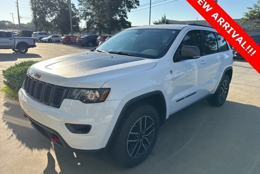 2019 Jeep Grand Cherokee Trailhawk photo 1