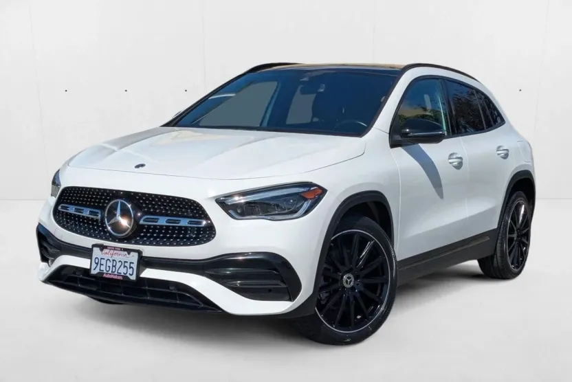 2023 Mercedes Benz GLA 250 4MATIC photo 1