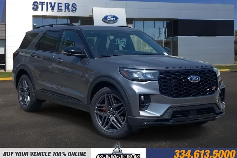 2025 Ford Explorer ST photo 1