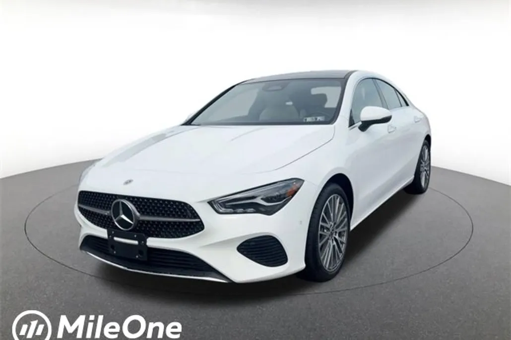 2025 Mercedes Benz CLA 250 4MATIC photo 1