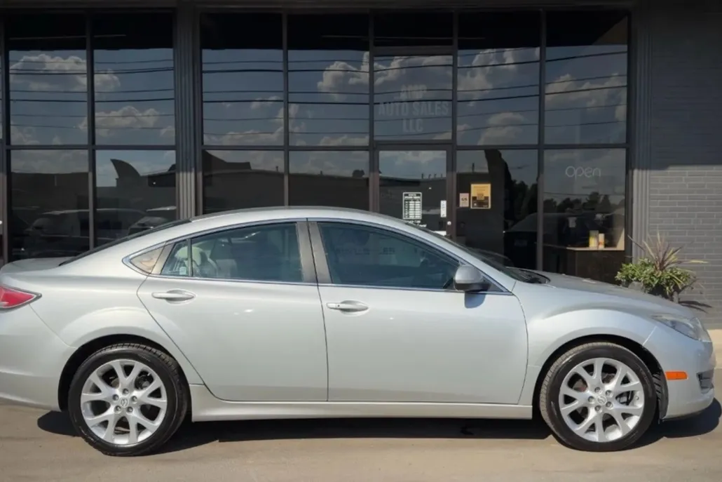 2009 Mazda Mazda6 Touring photo 1