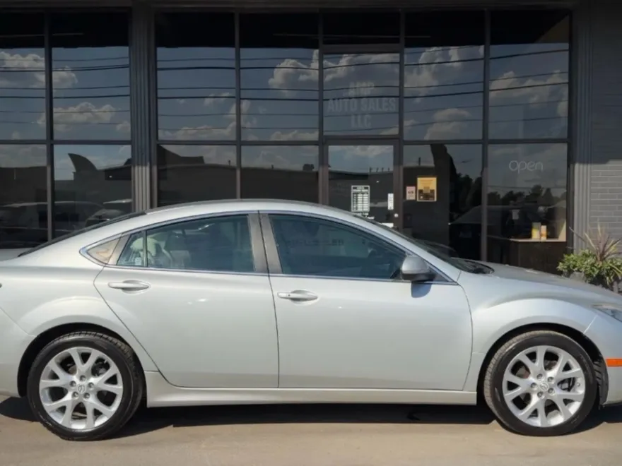 2009 Mazda Mazda6 Touring photo 1