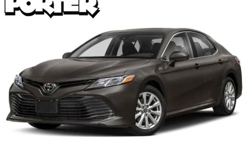 2018 Toyota Camry SE XLE photo 1