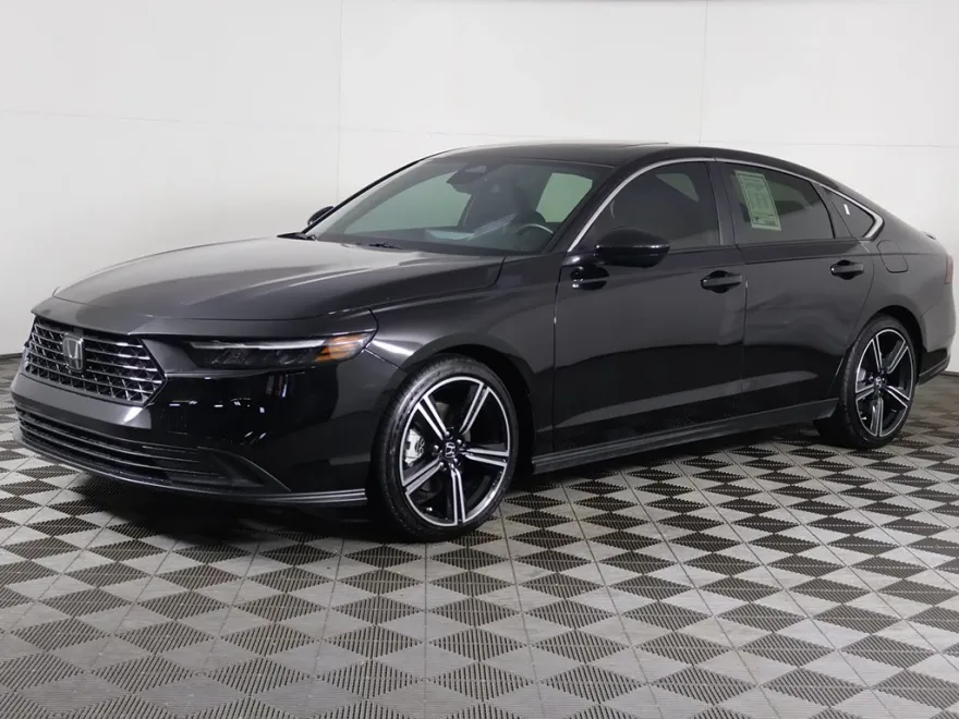 2025 Honda Accord Hybrid Sport photo 1