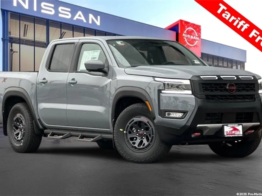 2025 Nissan Frontier PRO-X photo 1