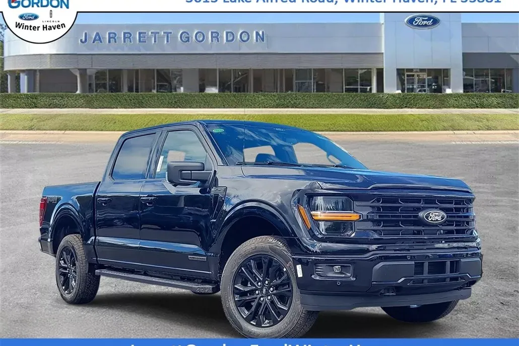 2025 Ford F-150 XLT photo 1