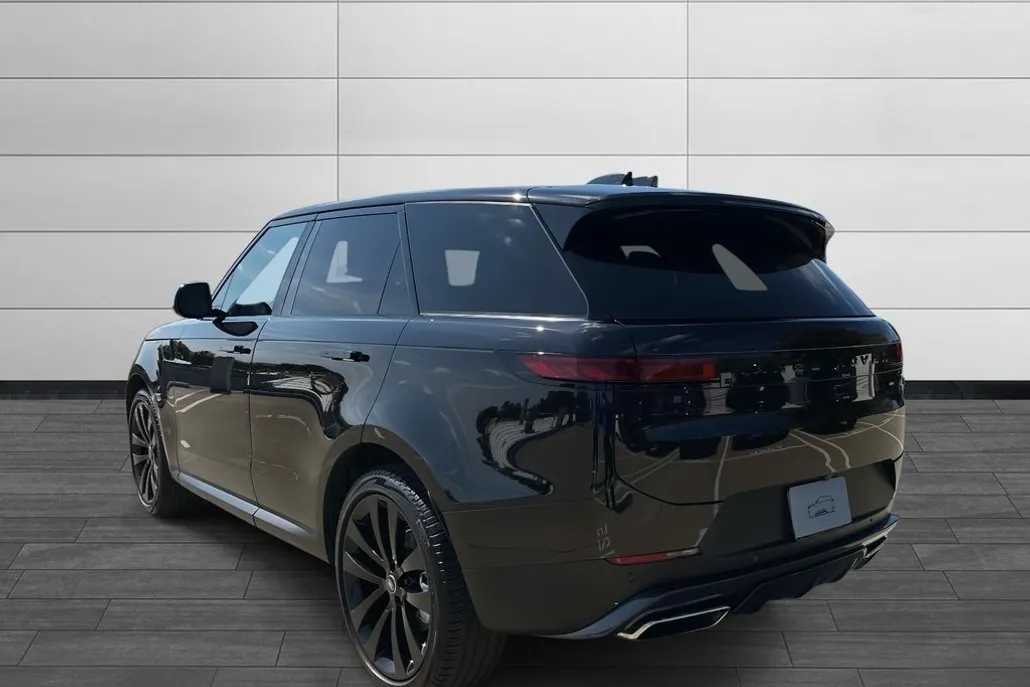 2023 Land Rover Range Rover Sport SE photo 1