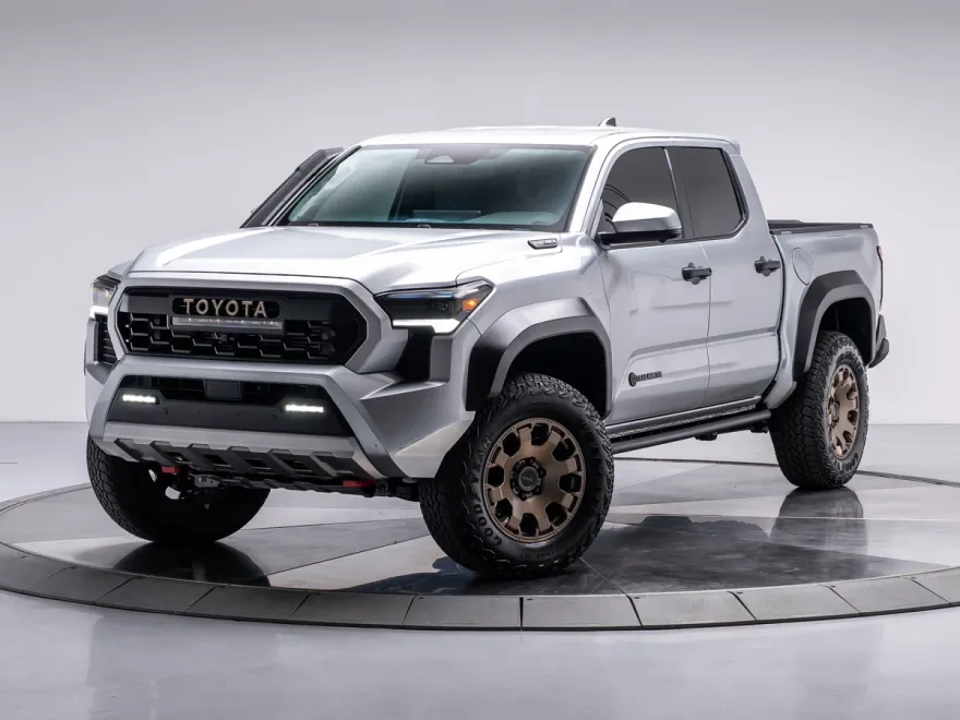 2025 Toyota Tacoma Trailhunter Double Cab photo 1