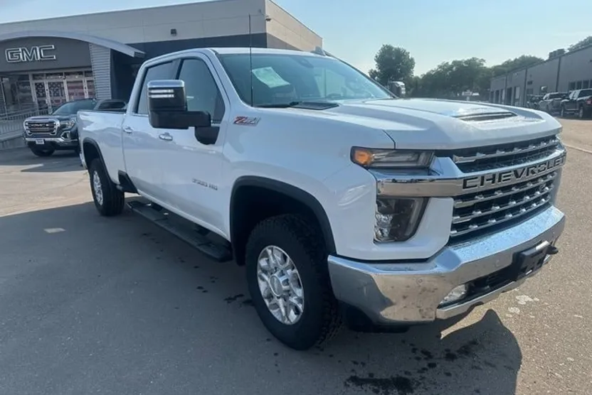 2020 Chevrolet Silverado 3500HD LTZ photo 1