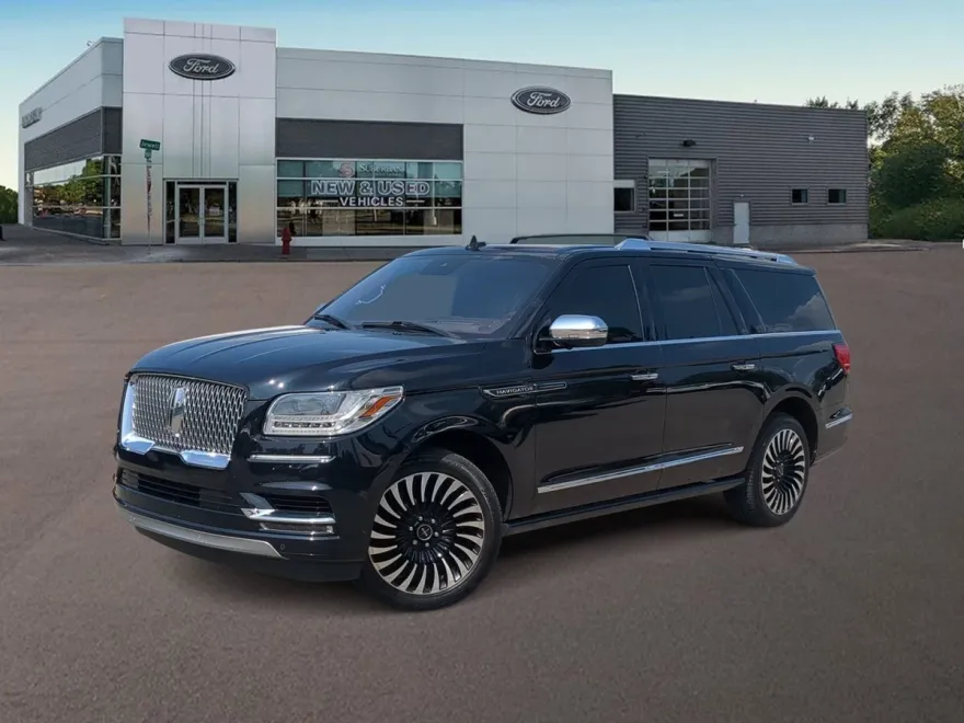 2019 Lincoln Navigator Black Label photo 1