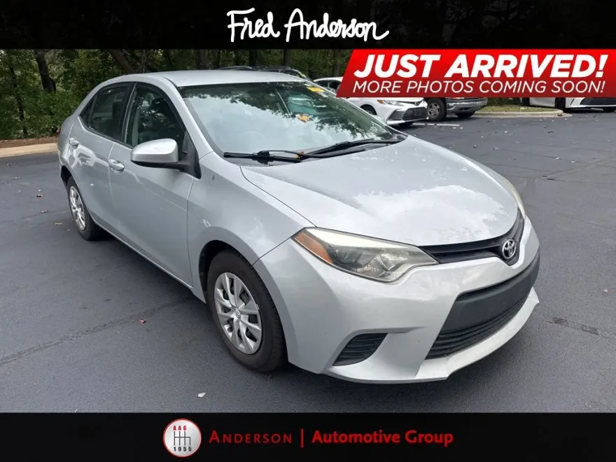 2016 Toyota Corolla L photo 1