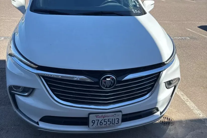2023 Buick Enclave Essence photo 1