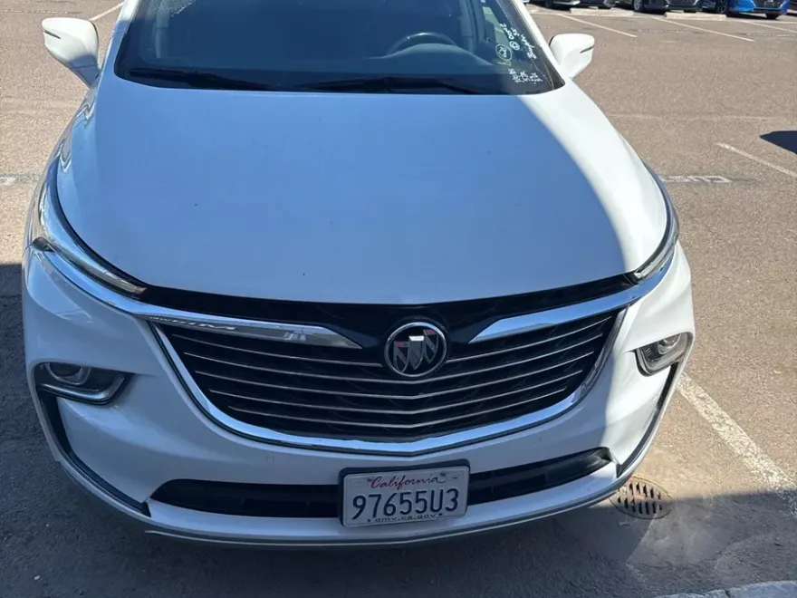 2023 Buick Enclave Essence photo 1