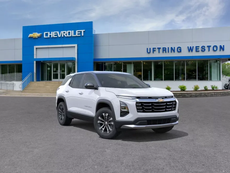 2026 Chevrolet Equinox LT photo 1