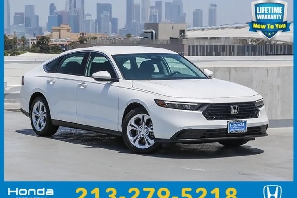 2025 Honda Accord LX photo 1