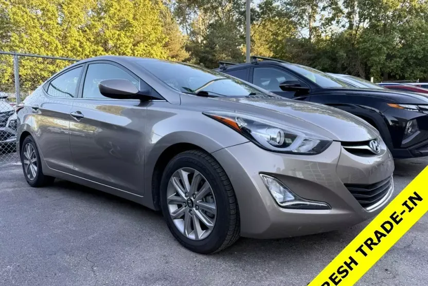 2015 Hyundai Elantra SE photo 1