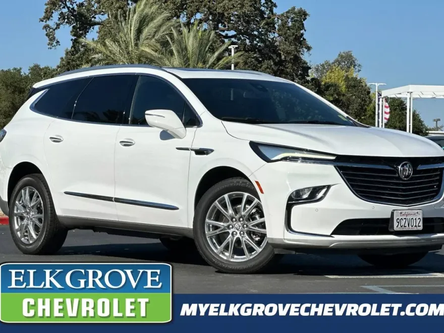 2023 Buick Enclave Essence photo 1