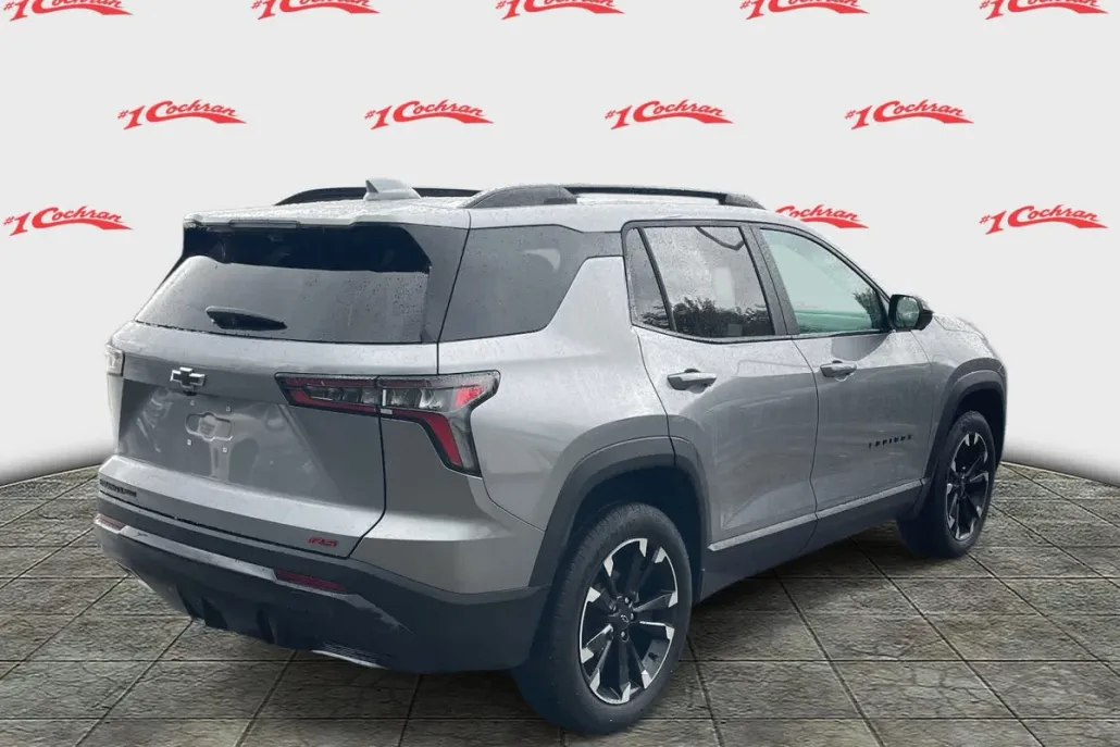 2025 Chevrolet Equinox RS photo 1