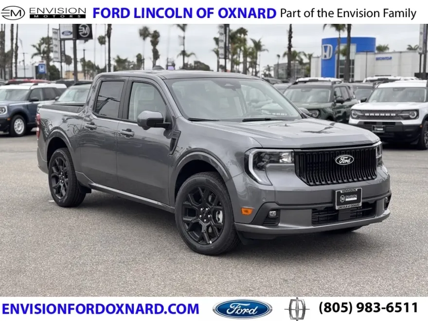 2025 Ford Maverick photo 1