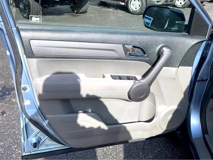 2008 Honda CR-V LX photo 23