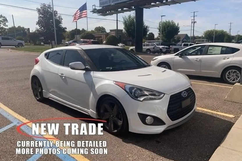 2015 Hyundai Veloster Turbo photo 1