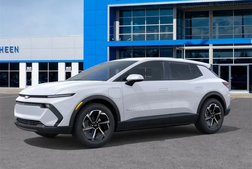 2026 Chevrolet Equinox EV 1LT photo 1