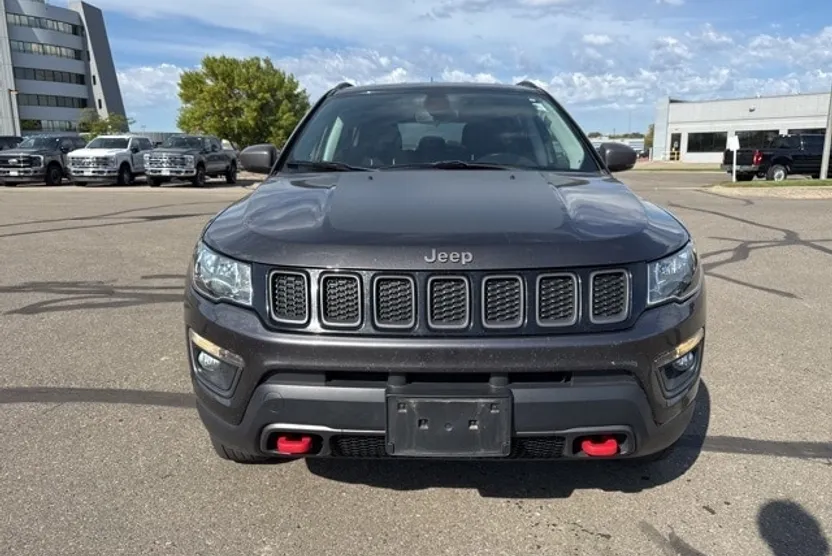 2020 Jeep Compass Trailhawk photo 1