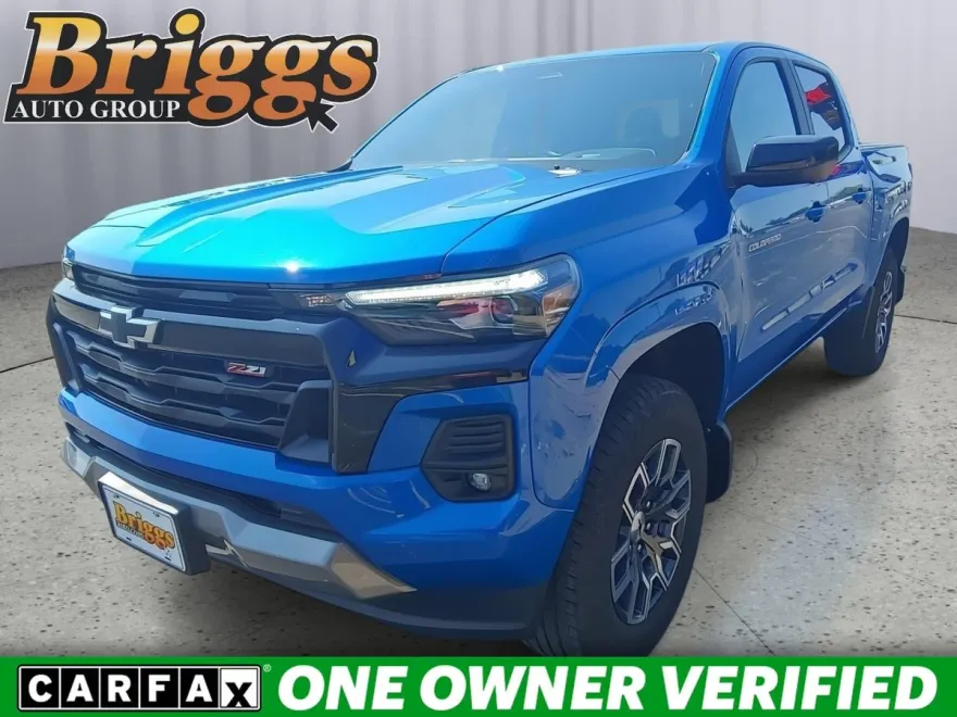 2024 Chevrolet Colorado Z71 photo 1