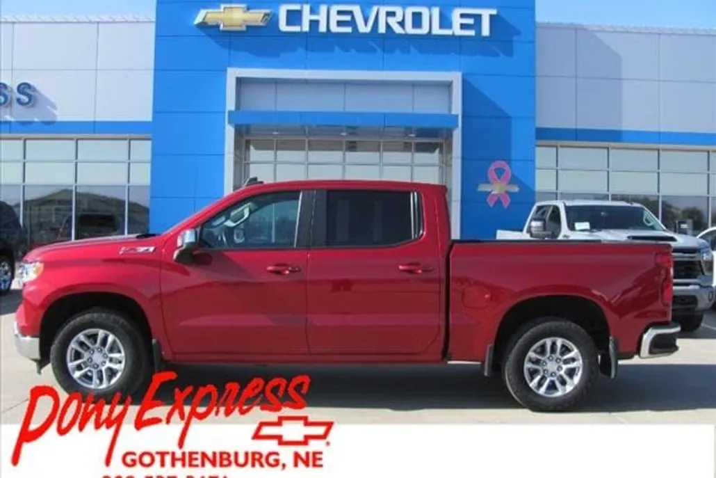 2023 Chevrolet Silverado 1500 LT photo 1