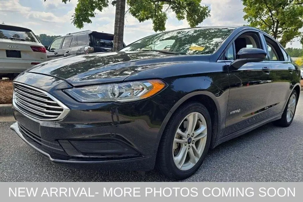 2018 Ford Fusion Hybrid SE photo 1