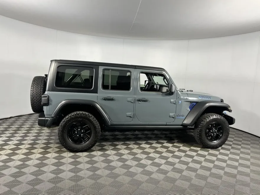 2024 Jeep Wrangler Willys 4xe photo 1