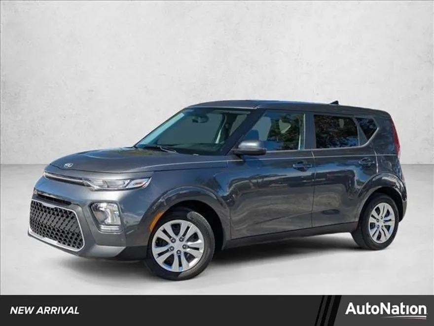 2021 Kia Soul LX photo 1