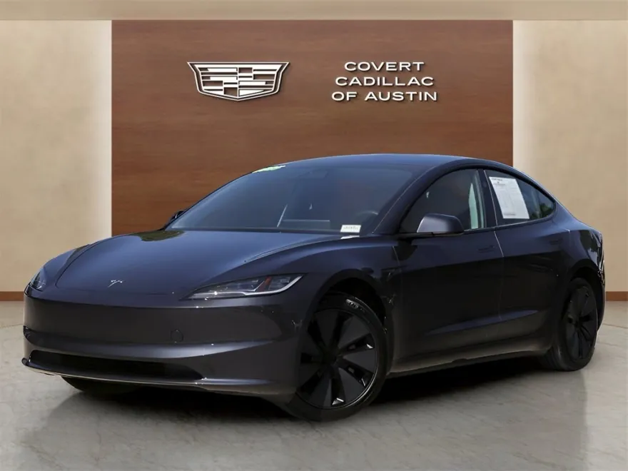 2025 Tesla Model 3 Long Range photo 1