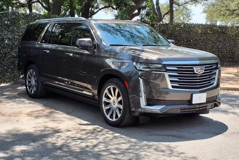 2021 Cadillac Escalade ESV Premium Luxury Platinum photo 1