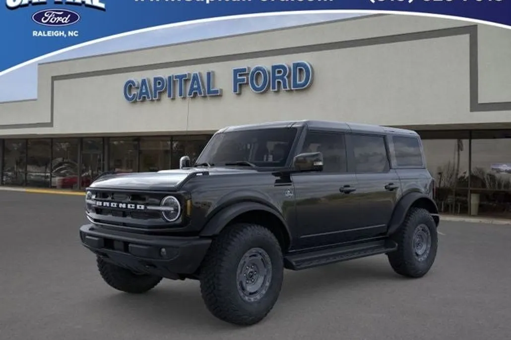 2025 Ford Bronco Outer Banks photo 1