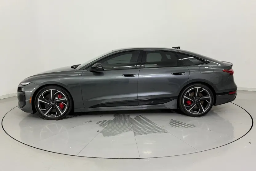 2025 Audi S6 Premium Plus photo 1