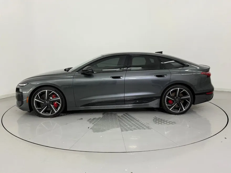 2025 Audi S6 Premium Plus photo 1