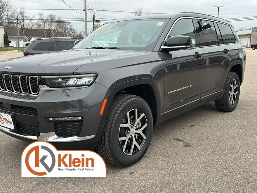 2025 Jeep Grand Cherokee Limited photo 1