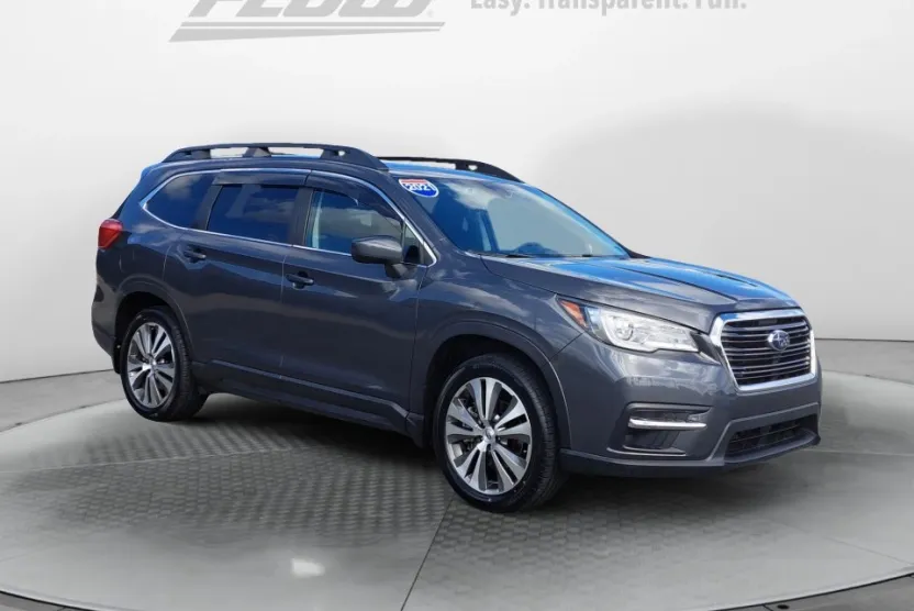 2021 Subaru Ascent Premium photo 1