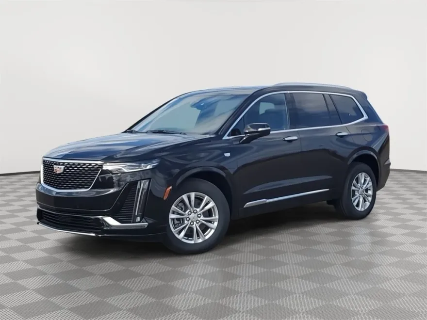 2025 Cadillac XT6 Luxury photo 1