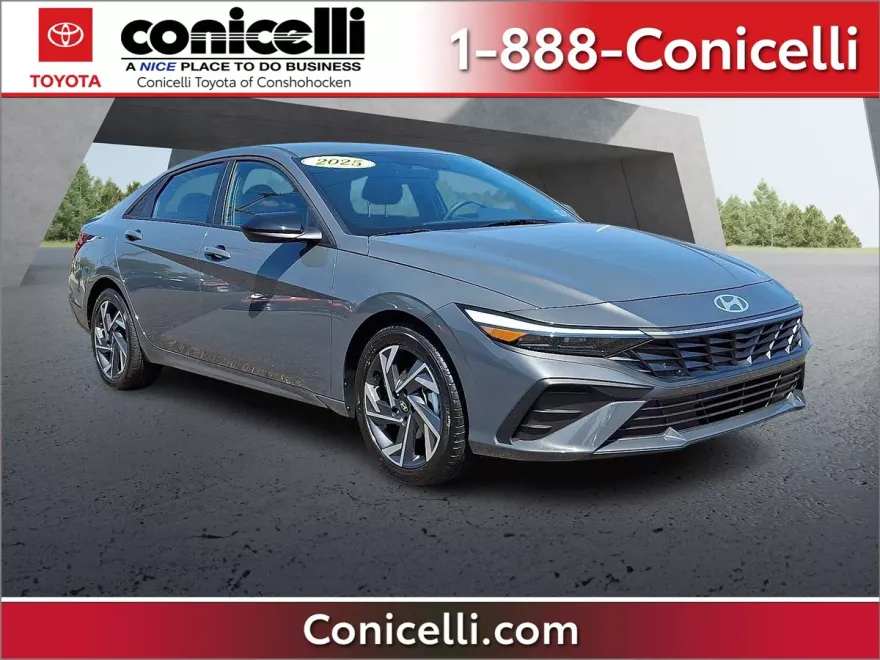 2025 Hyundai Elantra SEL Sport photo 1