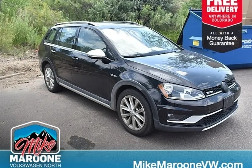 2017 Volkswagen Golf Alltrack SE photo 1