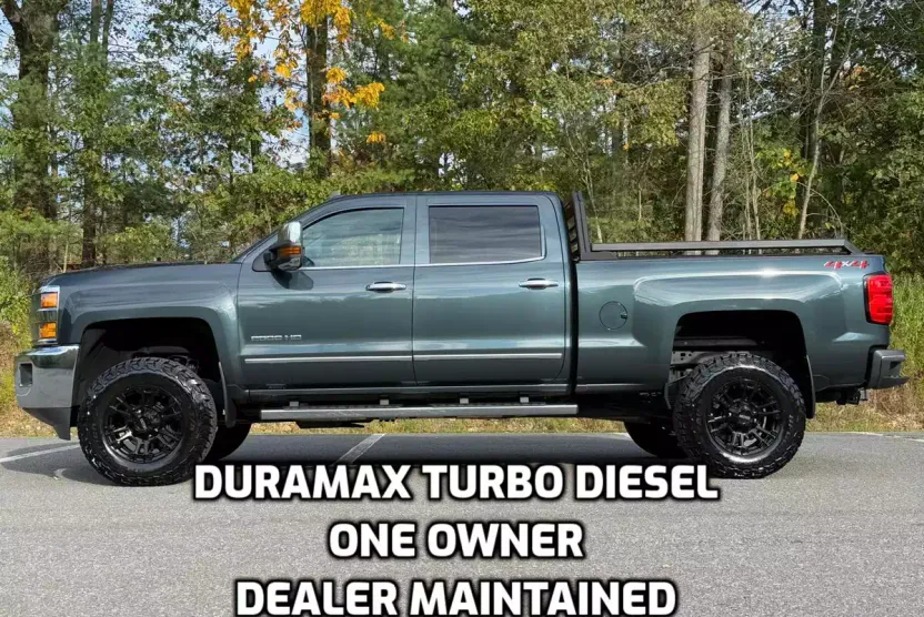 2019 Chevrolet Silverado 2500HD LTZ photo 1