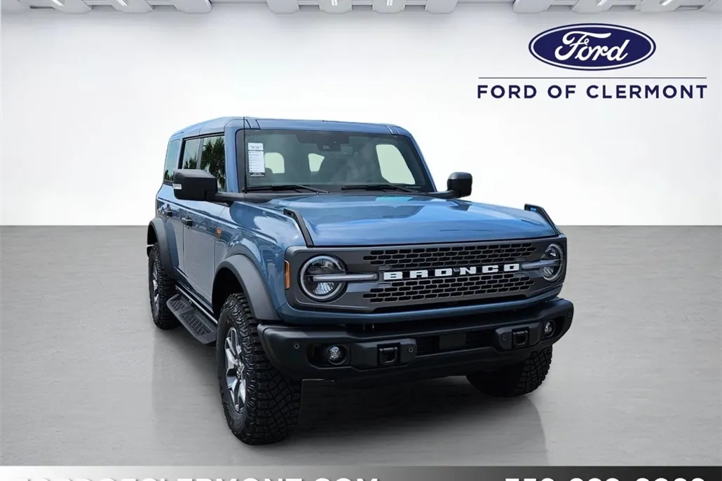 2025 Ford Bronco Badlands photo 1