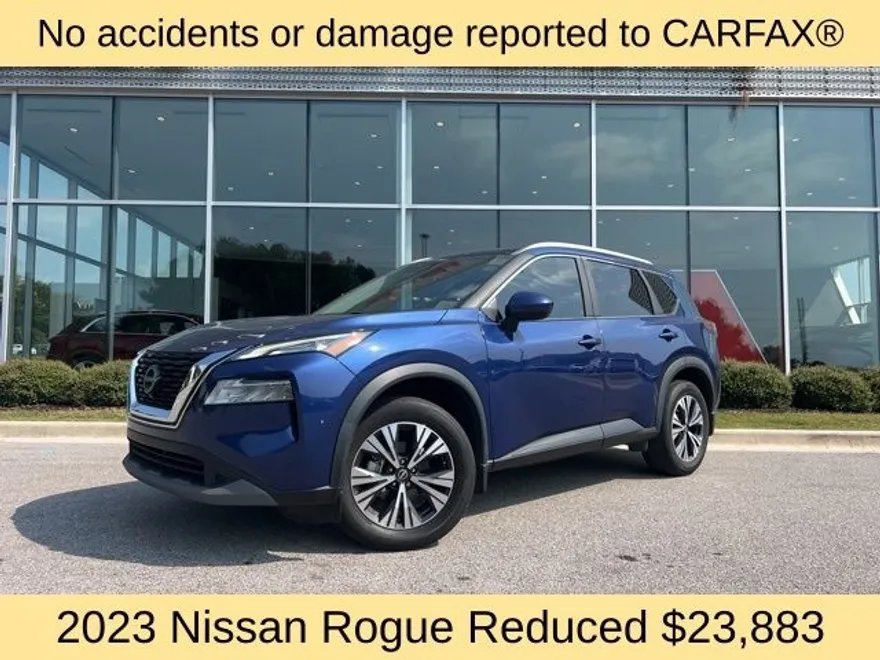 2023 Nissan Rogue SV photo 1