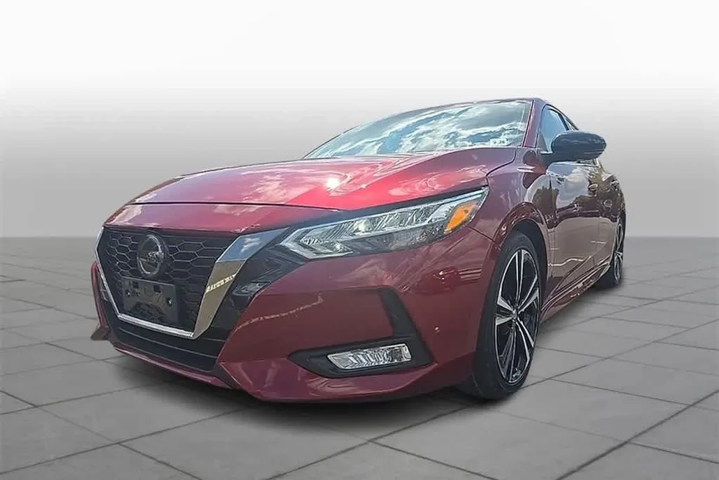 2021 Nissan Sentra SR photo 1